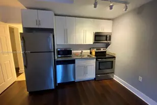 274 NW 32nd St, Miami, FL 33127 - Photo 2