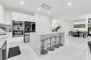 9730 NW 74th Terrace, Doral, FL 33178 - Photo 6