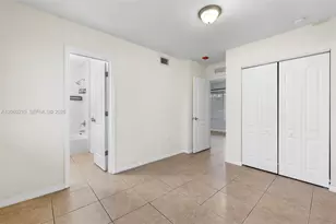 13 S Royal Poinciana Blvd, Miami Springs, FL 33166 - Photo 14