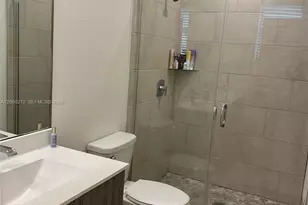 15846 NW 91st Ct, Miami Lakes, FL 33018 - Photo 30