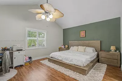 9712 SW 57th St, Cooper City, FL 33328 - Photo 8