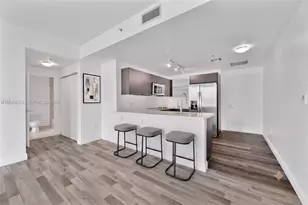 90 SW 3rd St, Miami, FL 33130 - Photo 4