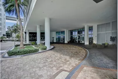 90 SW 3rd St #2001, Miami, FL 33130 - Photo 14