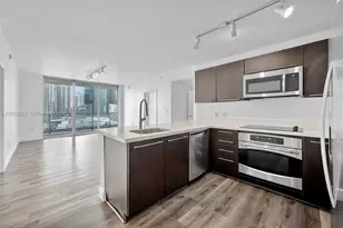 90 SW 3rd St, Miami, FL 33130 - Photo 6