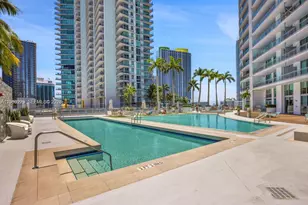 90 SW 3rd St, Miami, FL 33130 - Photo 24