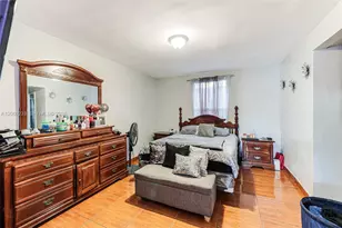 578 NW 97th St, Miami, FL 33150 - Photo 36