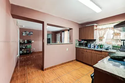 578 NW 97th St, Miami, FL 33150 - Photo 26