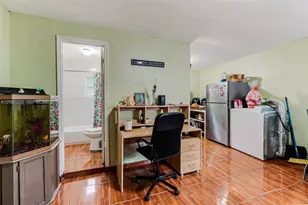 578 NW 97th St, Miami, FL 33150 - Photo 20