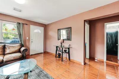 578 NW 97th St, Miami, FL 33150 - Photo 24