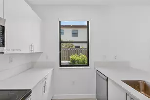 23441 SW 129th Ave, Homestead, FL 33032 - Photo 10