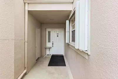 2619 SE 21st Ct #104-B, Homestead, FL 33035 - Photo 2
