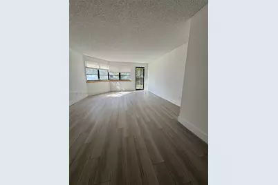 20860 San Simeon Way #108-6, Miami, FL 33179 - Photo 1