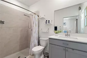 484 NE 4th Ave, Florida City, FL 33034 - Photo 10