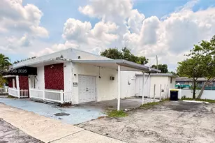 608 SW 12th Ave, Dania Beach, FL 33004 - Photo 2