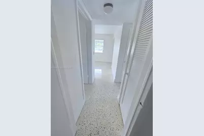 11040 SW 4th St #FRONT UNIT, Sweetwater, FL 33174 - Photo 6