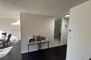 9735 Costa Del Sol Blvd, Doral, FL 33178 - Photo 36