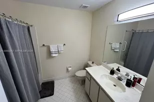 9735 Costa Del Sol Blvd, Doral, FL 33178 - Photo 54