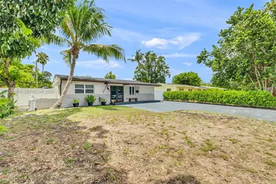 7420 Hope St, Hollywood, FL 33024 - Photo 2