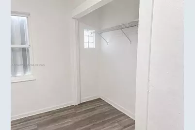 1501 NW 42nd St, Miami, FL 33142 - Photo 6