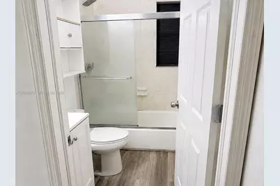 1501 NW 42nd St, Miami, FL 33142 - Photo 12