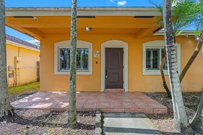 1523 SW 2nd Ct, Homestead, FL 33030 - Photo 2