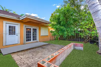 1523 SW 2nd Ct, Homestead, FL 33030 - Photo 20