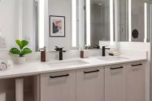 221 SW 12th St, Miami, FL 33130 - Photo 18