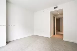 45 SW 9th St, Miami, FL 33130 - Photo 18