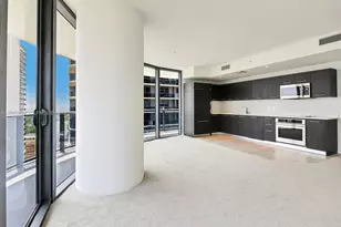 45 SW 9th St, Miami, FL 33130 - Photo 6