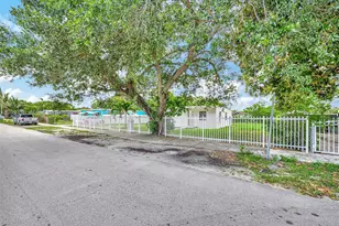 16410 NW 22nd Ct, Miami Gardens, FL 33054 - Photo 40