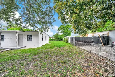 16410 NW 22nd Ct, Miami Gardens, FL 33054 - Photo 38