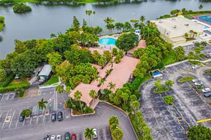 10665 San Bernardino Way, Boca Raton, FL 33428 - Photo 10