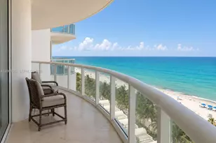 6365 Collins Ave, Miami Beach, FL 33141 - Photo 4