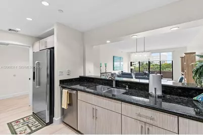 251 Crandon Blvd #325, Key Biscayne, FL 33149 - Photo 8