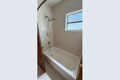 10960 SW 25th St, Miami, FL 33165 - Photo 10