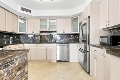 500 Bayview Dr #2121, Sunny Isles Beach, FL 33160 - Photo 10
