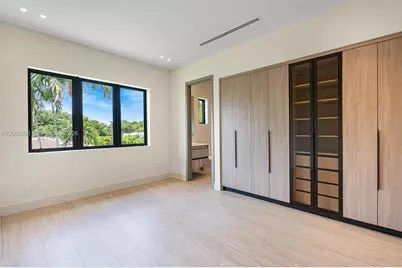 970 NE 92nd St, Miami Shores, FL 33138 - Photo 76
