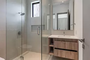 970 NE 92nd St, Miami Shores, FL 33138 - Photo 34