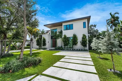 970 NE 92nd St, Miami Shores, FL 33138 - Photo 4