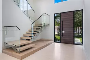 970 NE 92nd St, Miami Shores, FL 33138 - Photo 8