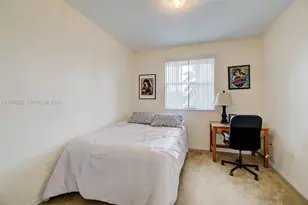 806 SW 143rd Terrace, Pembroke Pines, FL 33027 - Photo 24