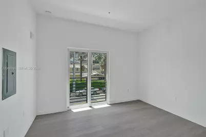 1567 NW 1st St #8, Miami, FL 33125 - Photo 12