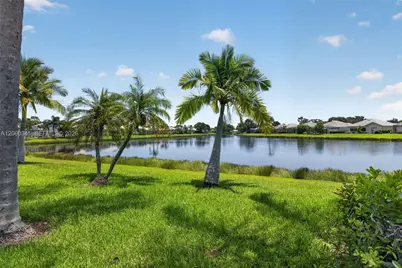 169 NW Bentley Cir, Port Saint Lucie, FL 34986 - Photo 40