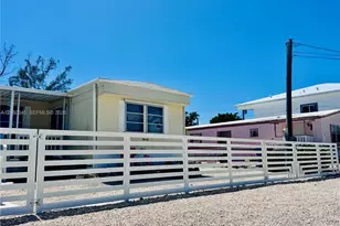 223 Lower Matecumbe Rd, Key Largo, FL 33037 - Photo 10