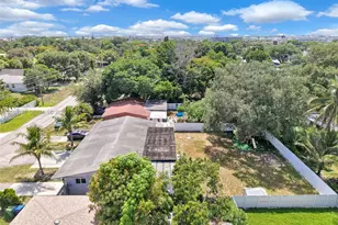 55 NE 165th St, Miami, FL 33162 - Photo 34