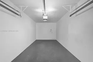 55 NE 165th St, Miami, FL 33162 - Photo 32