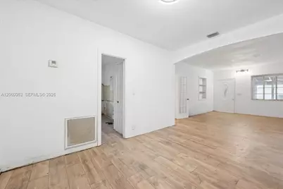 2750 SW 26th St #MAIN, Miami, FL 33133 - Photo 10