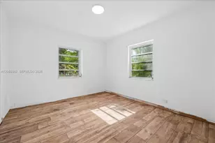 2750 SW 26th St, Miami, FL 33133 - Photo 6