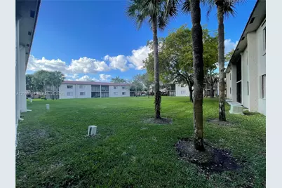16240 Laurel Dr #101, Weston, FL 33326 - Photo 46