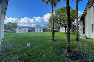 16240 Laurel Dr, Weston, FL 33326 - Photo 46